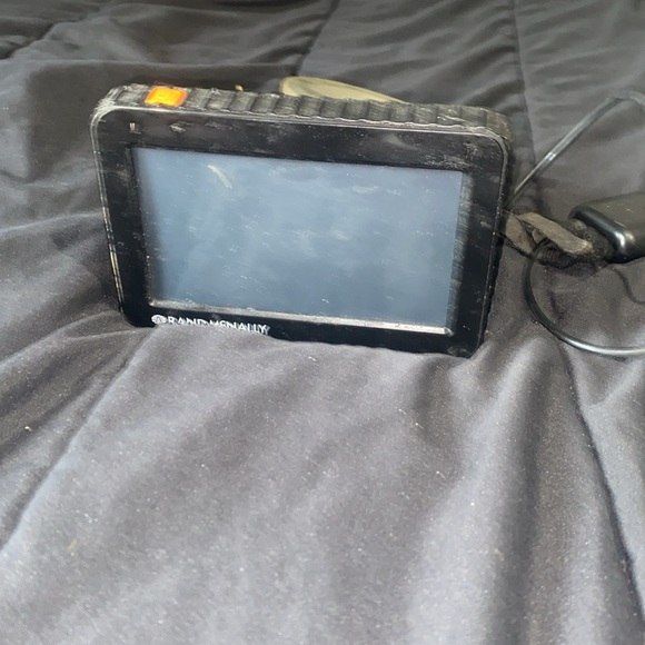 Rand McNally GPS Device in Black - Picture 2 of 4